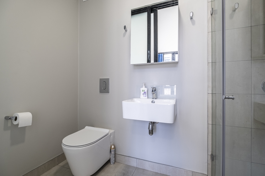 2 Bedroom Property for Sale in Summerstrand Eastern Cape